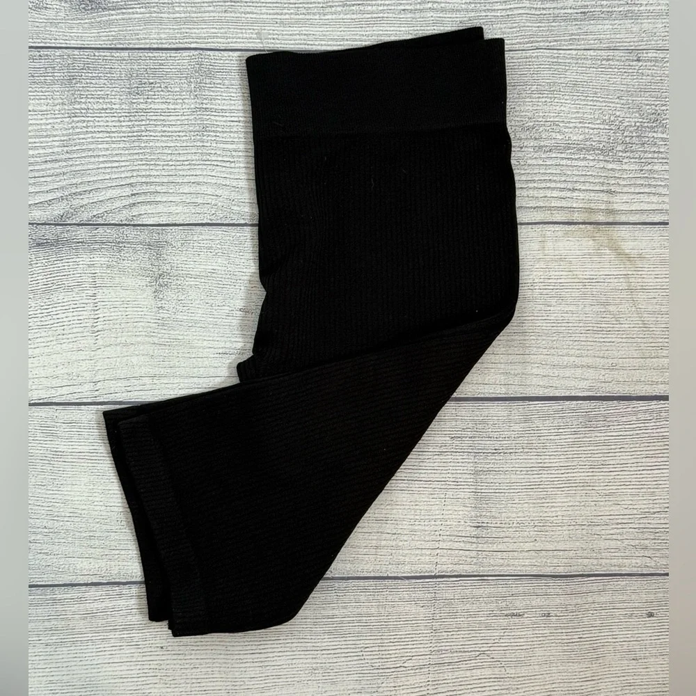 OPPAI Black Ribbed Biker Shorts | Size S/M | Stretchy Lounge Basics